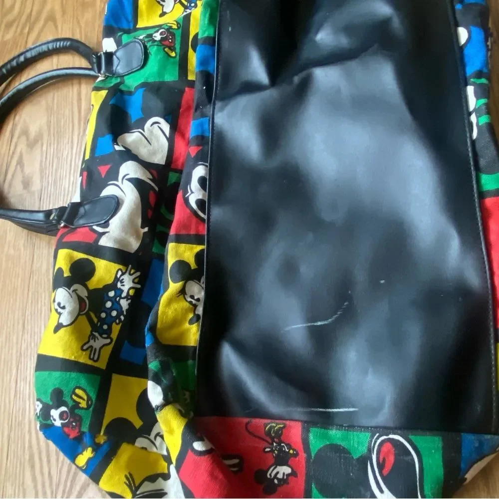 VINTAGE MICKEY MOUSE DISNEY COLORFUL TOTE DUFFEL BAG